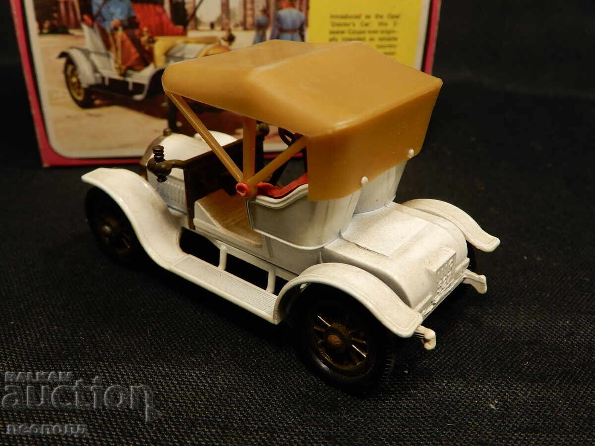 Auction  OLD RETRO METAL CAR OPEL MATCHBOX MOY ENGLAND