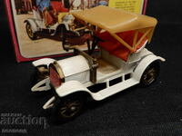 VECHE CĂRUȚĂ METALICĂ RETRO OPEL MATCHBOX MOY ANGLIA