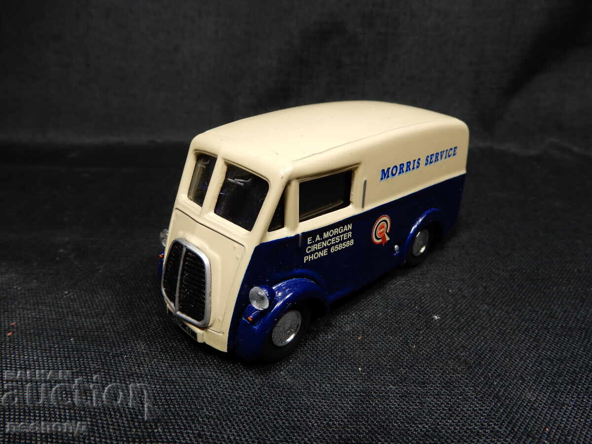 СТАРА РЕТРО МЕТАЛНА КОЛИЧКА MORRIS VAN CORGI TOYS