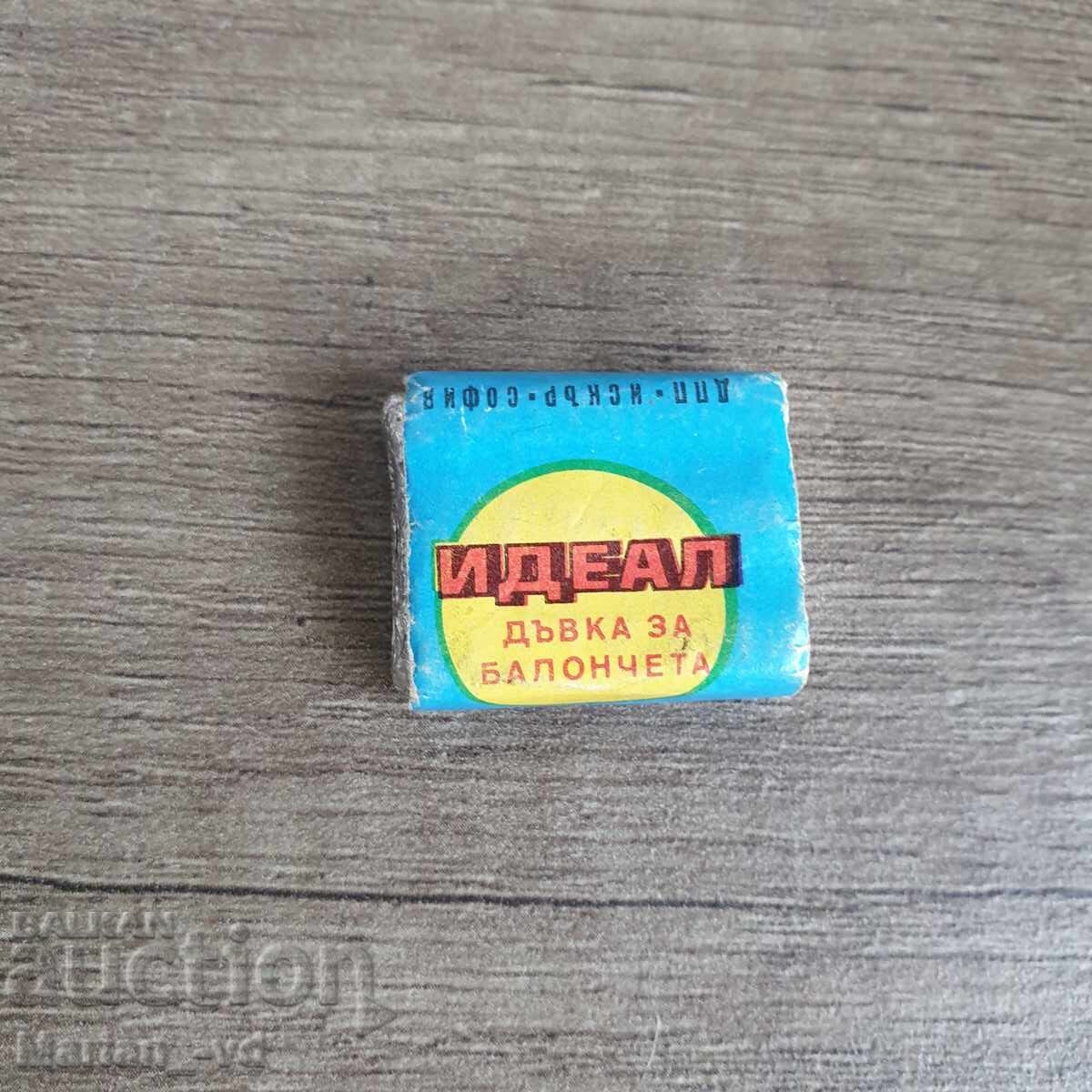 Guma de mestecat veche Ideal Guma de mestecat veche Ideal