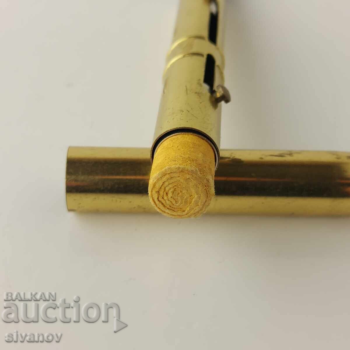 Interesantă perie veche pentru curățarea obiectivelor #5856 - 5