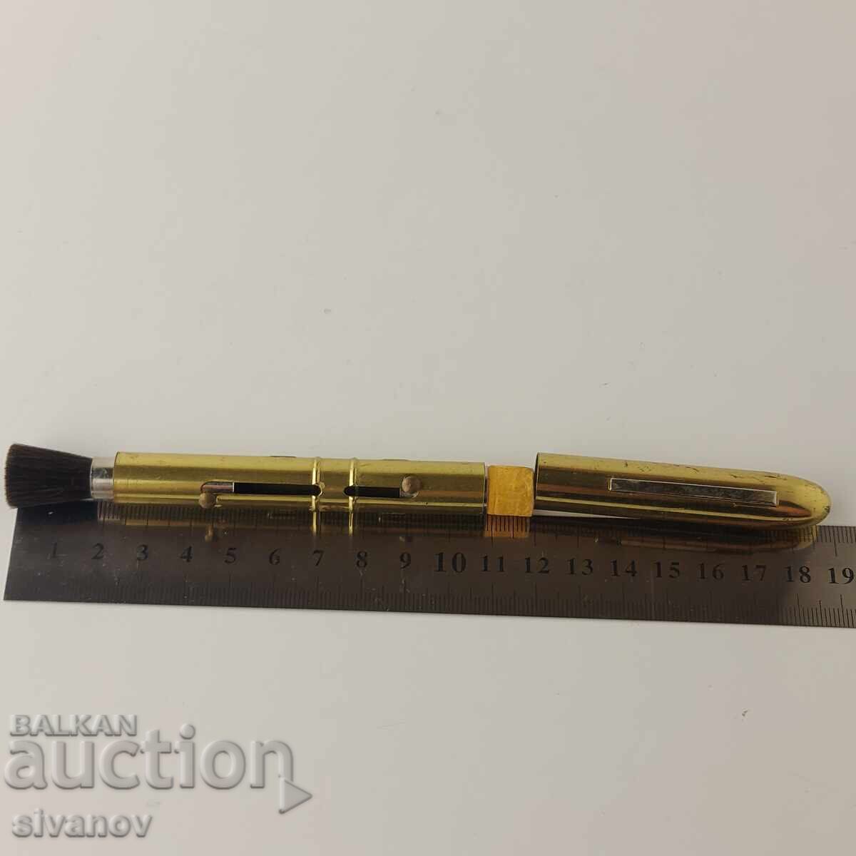 Interesantă perie veche pentru curățarea obiectivelor #5856 - 6