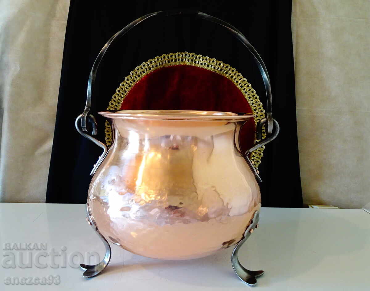 Delivery of Copper kettle, ladle 6 L., pure red copper