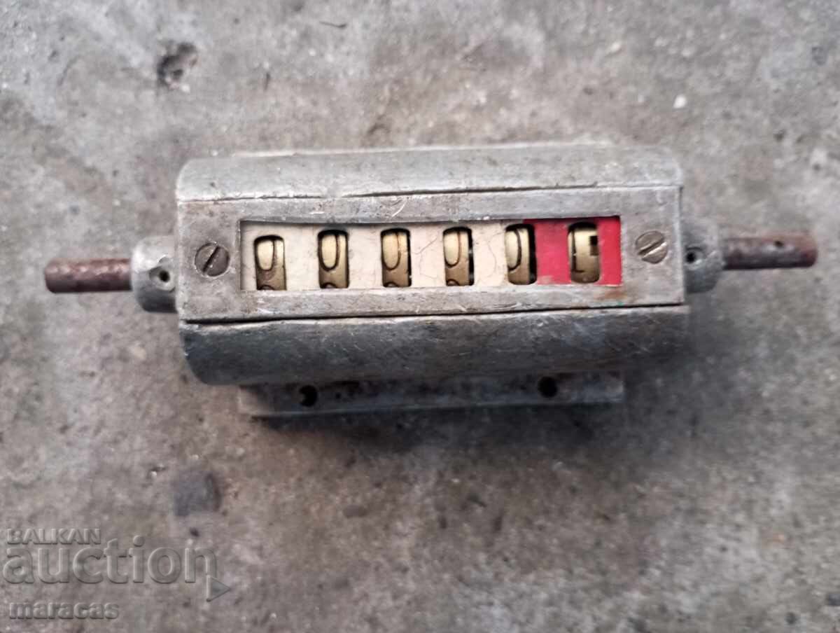 Механичен брояч от машина