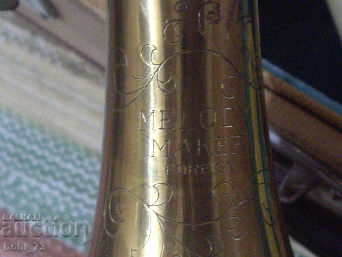 Auction  Old, working trumpet with various accessories