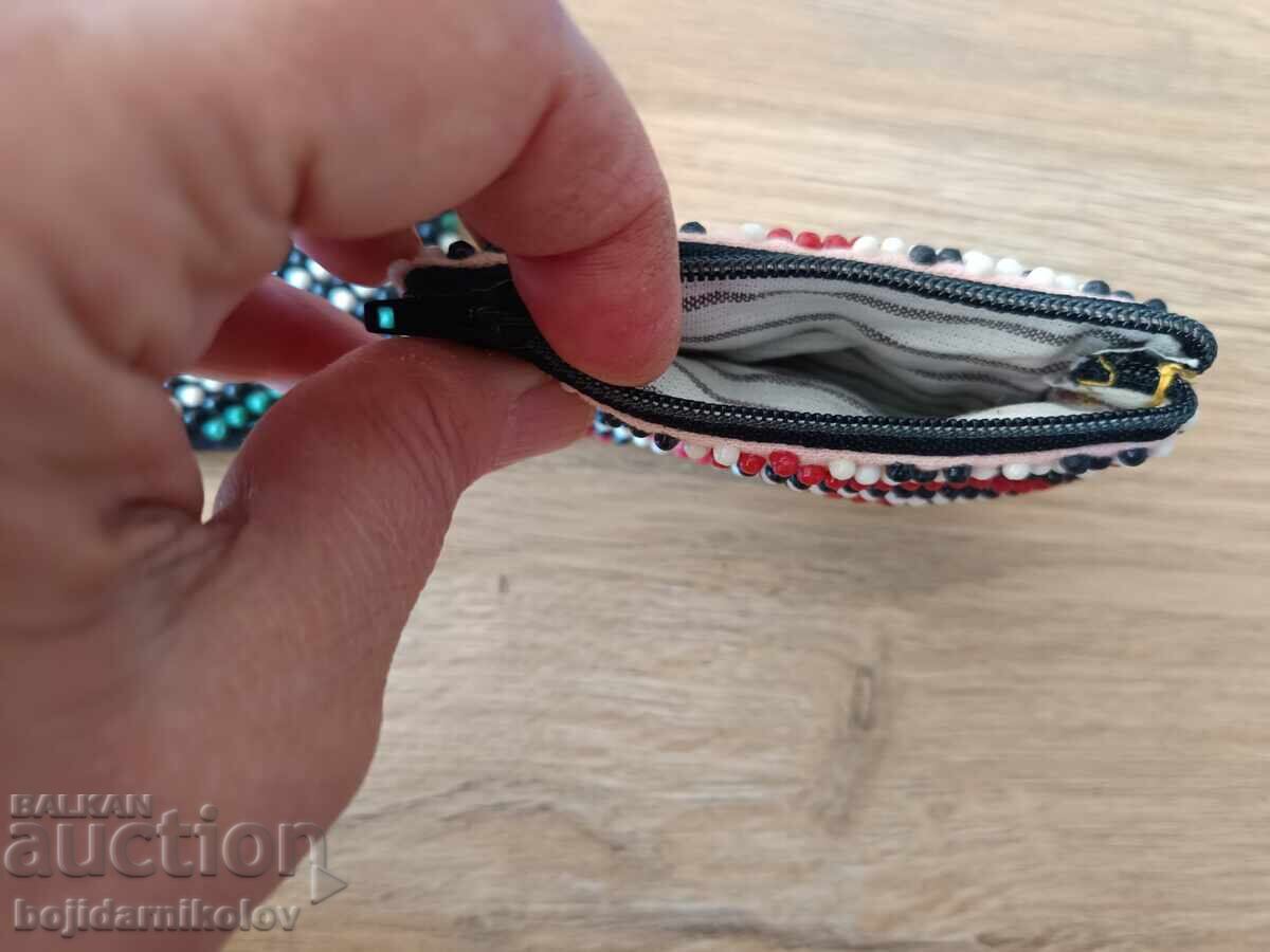 Δύο πορτοφόλια με χάντρες από παλιά. Η τιμή είναι για τα δύο - 6