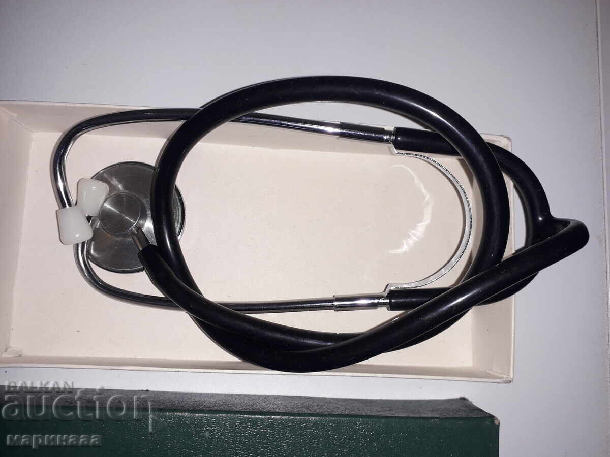 Licitație STETOSCOP ÎN CUTIE. JAPONIA