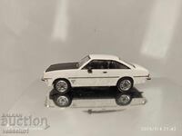 Opel Manta B model car 1/87 Herpa HO from the nineties