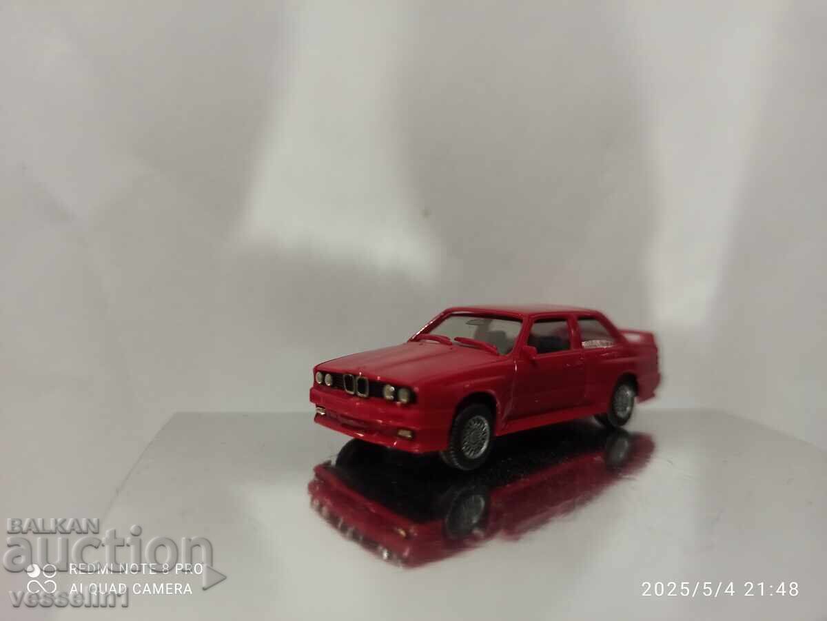 Количка bmw  m3 размер1/87 herpa HO от деветдесетте год с цена € 7.50 | 14.67 лв.