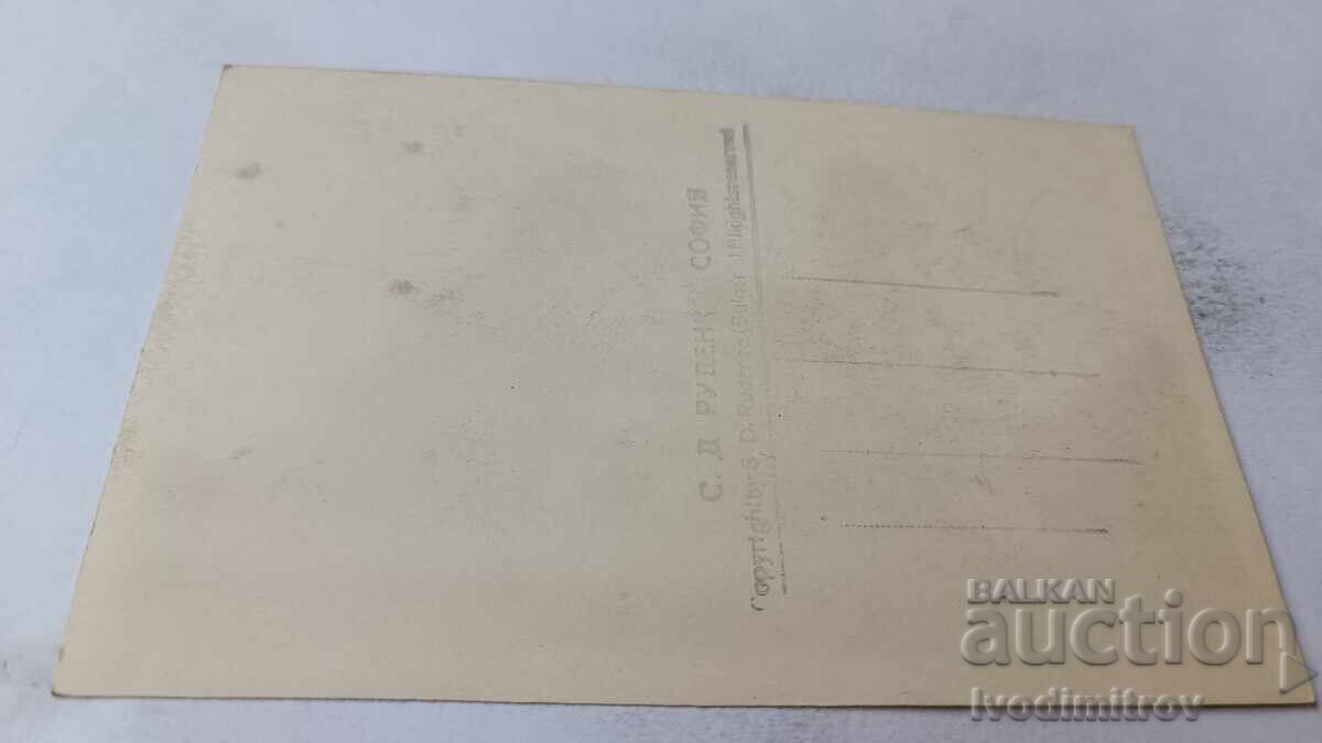 Καρτ ποστάλ Εκκλησία Σοφία Αλέξανδρου Νιέφσκι με τιμή 14.65 BGN | € 7.49 Καρτ ποστάλ Εκκλησία Σοφία Αλέξανδρου Νιέφσκι με τιμή 14.65 BGN | € 7.49