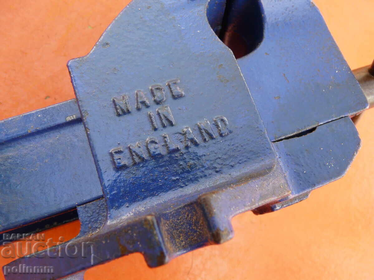 Аукцион Малко английско менгеме RECORD Аукцион Малко английско менгеме RECORD