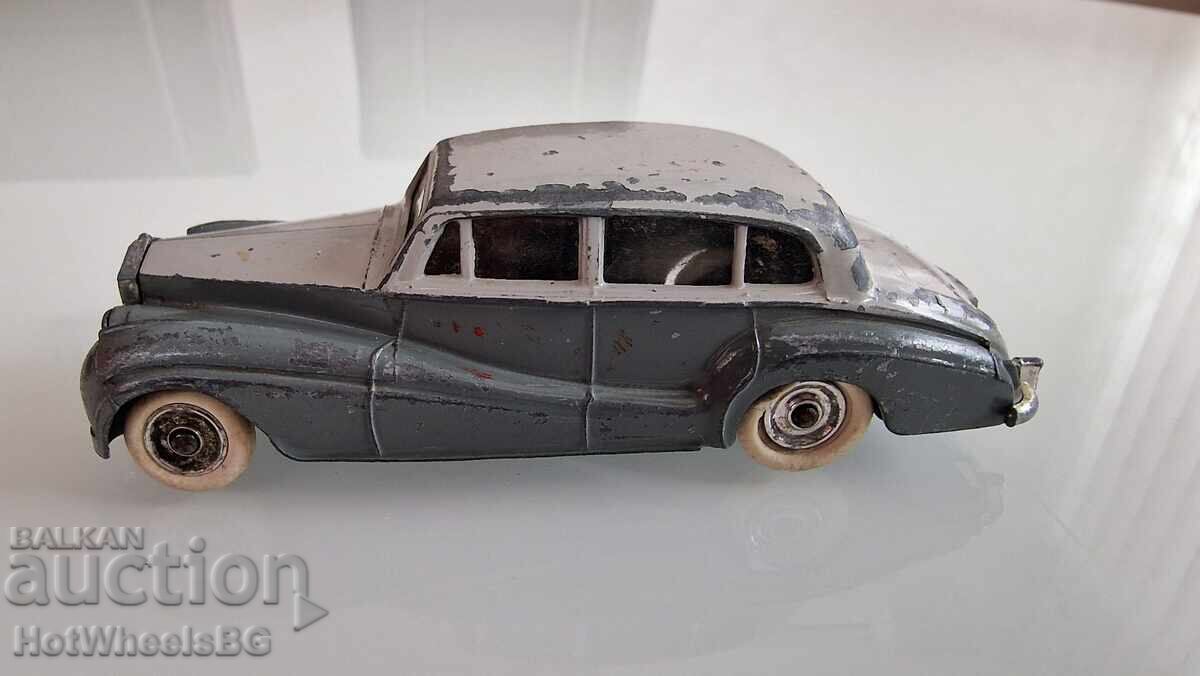 DINKY TOYS-No.150 ROLLS ROYCE SILVER WRAITH 1958 год. с цена 25.00 лв. | € 12.78 DINKY TOYS-No.150 ROLLS ROYCE SILVER WRAITH 1958 год. с цена 25.00 лв. | € 12.78