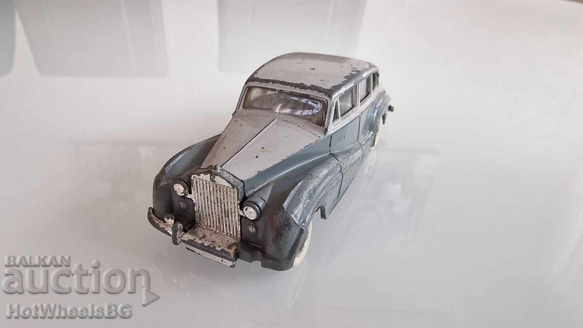 Аукцион DINKY TOYS-No.150 ROLLS ROYCE SILVER WRAITH 1958 год. Аукцион DINKY TOYS-No.150 ROLLS ROYCE SILVER WRAITH 1958 год.
