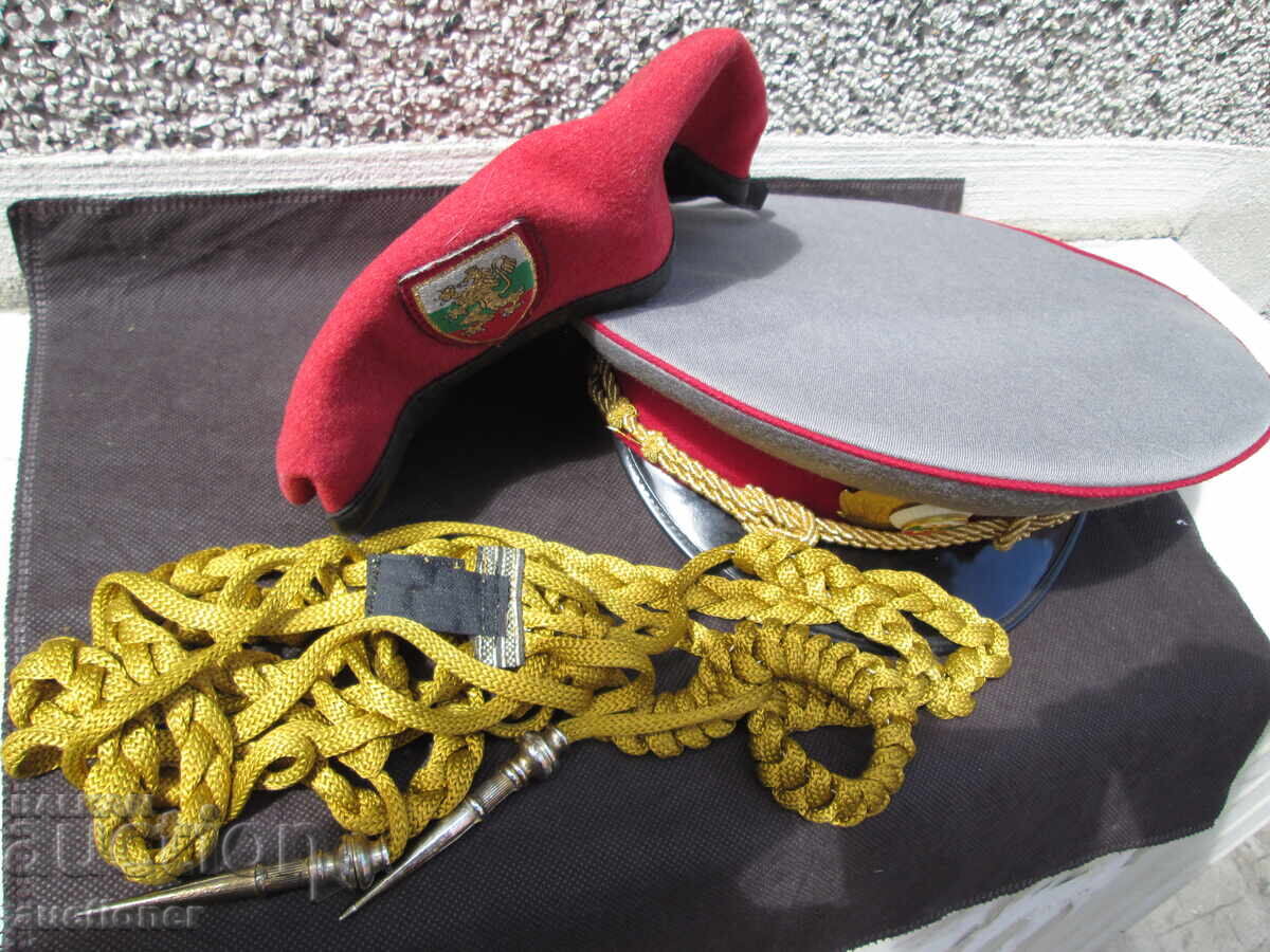 Old Military Lot with price 70.00 BGN | € 35.79 Old Military Lot with price 70.00 BGN | € 35.79