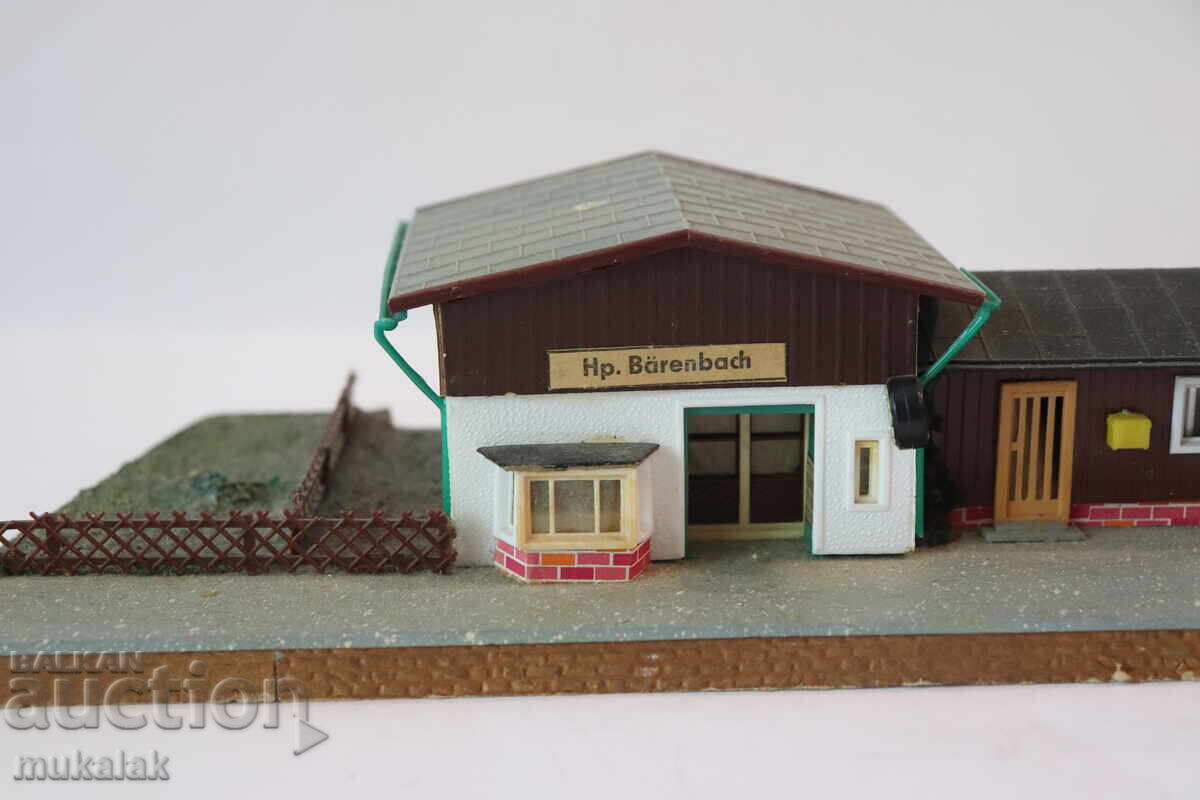 1:87 H0 ΚΤΙΡΙΟ ΣΙΔΗΡΟΔΡΟΜΙΚΟΥ ΣΤΑΘΜΟΥ ΚΑΤΑΣΚΕΥΗ ΣΠΙΤΙ ΜΟΝΤΕΛΟ με τιμή 10.00 BGN | € 5.11