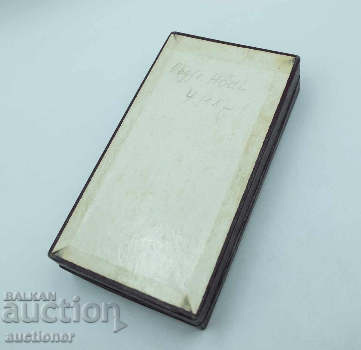 Χάλκινο μετάλλιο του Βασιλείου της Βουλγαρίας για την Αξία - κουτί - 5 Χάλκινο μετάλλιο του Βασιλείου της Βουλγαρίας για την Αξία - κουτί - 5