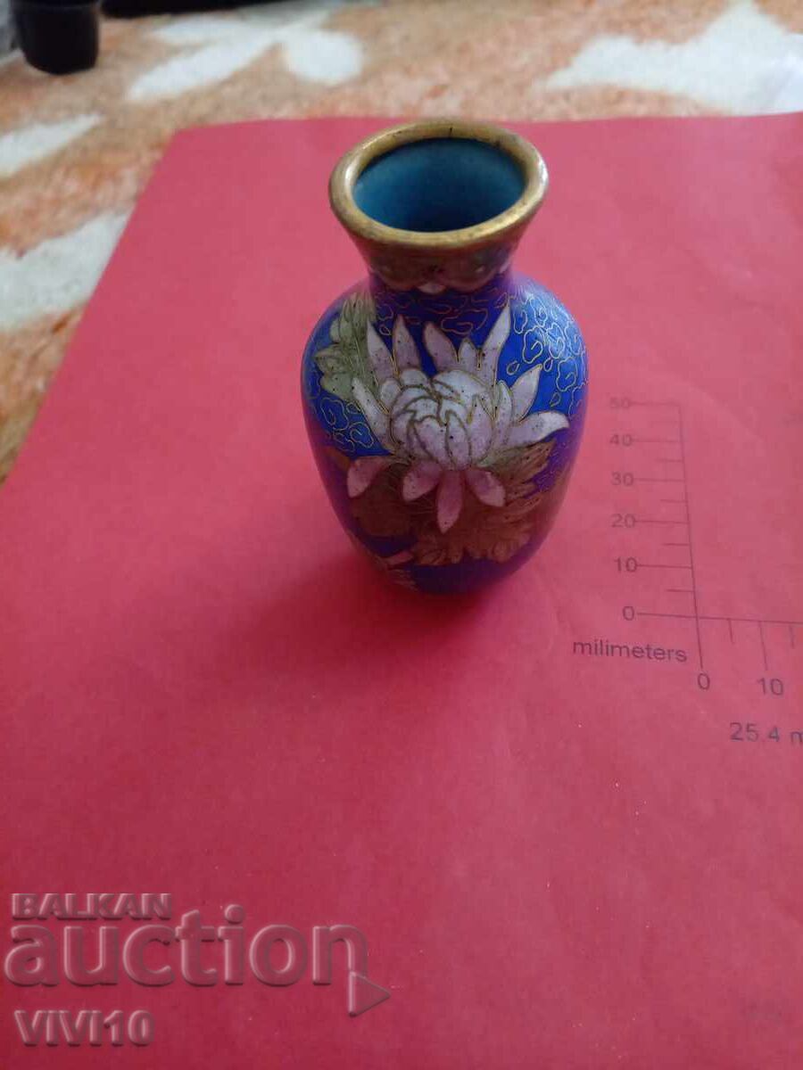 Старинна вазичка емаил ,клазоне 9см