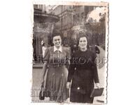 МАЛКА СТАРА СНИМКА СОФИЯ ЖЕНИ НА РАЗХОДКА Д900