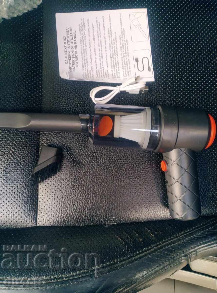 Wireless 2-in-1 Mini Car Vacuum Cleaner