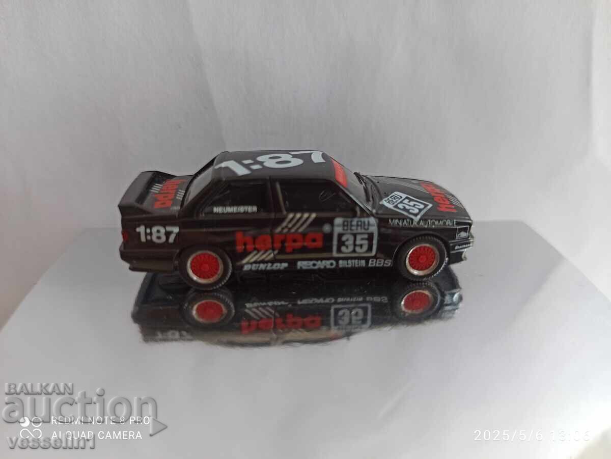 Cărucior bmw m3 mărimea 1/87 herpa HO din anii nouăzeci cu preț € 7.50 | 14.67 BGN