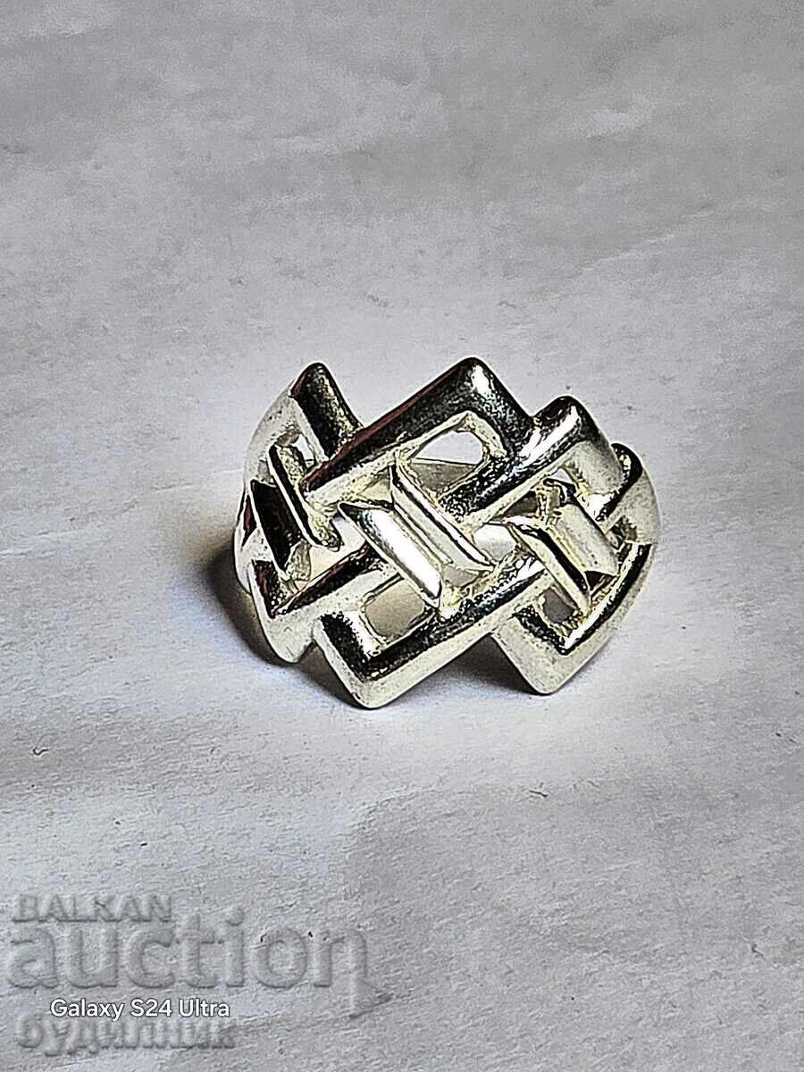 Сребърен пръстен. 17.5мм. Пускам над 100 Аукциона. Разгледа - 5 Сребърен пръстен. 17.5мм. Пускам над 100 Аукциона. Разгледа - 5