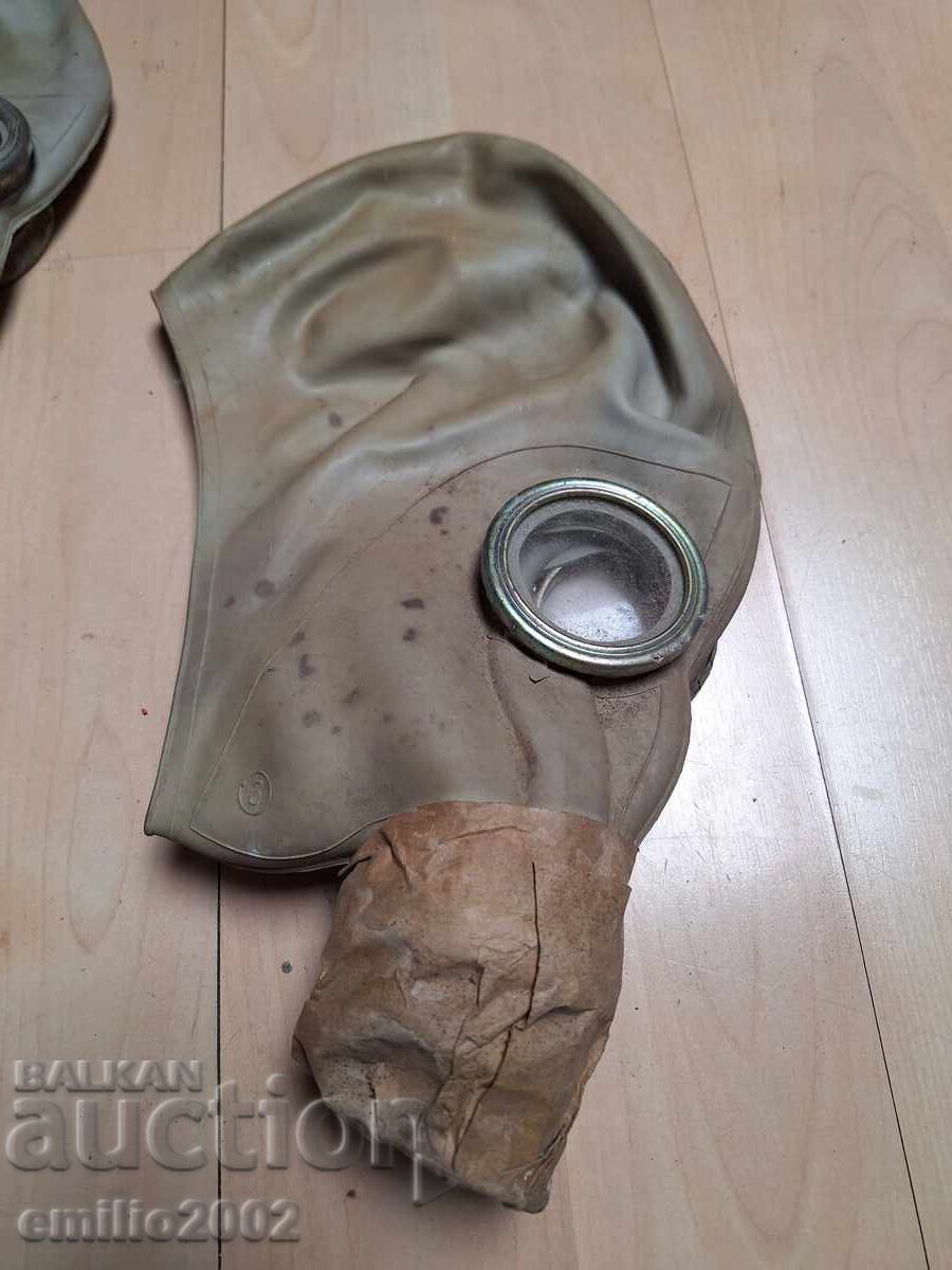 Auction  Gas Mask 3