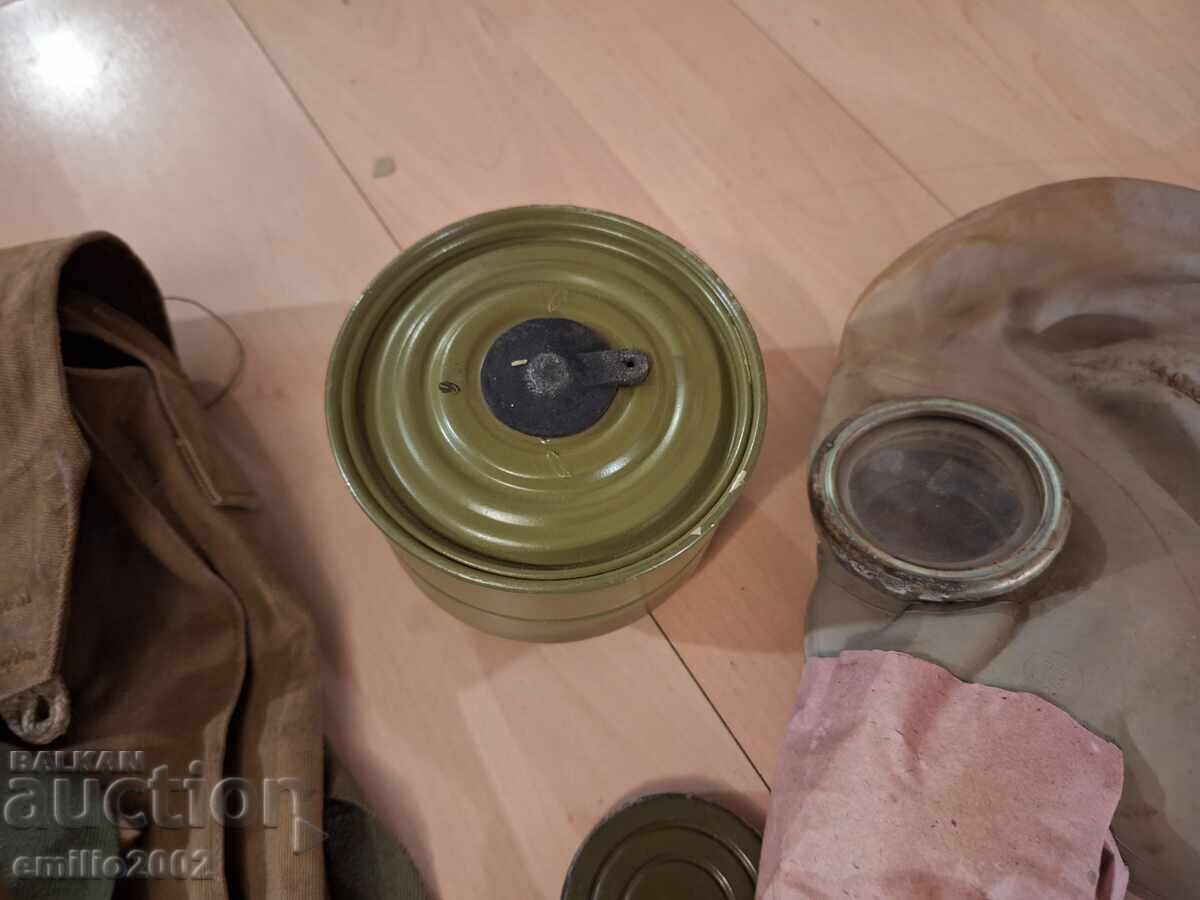 Δημοπρασία Σετ στρατιωτικής μάσκας αερίου σε τσάντα 0