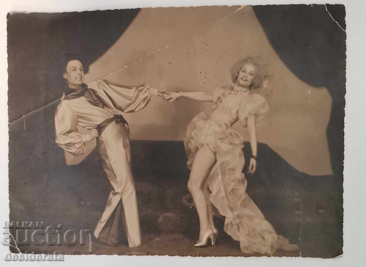 Photograph of the operetta singer Aneta Tsankova Photograph of the operetta singer Aneta Tsankova