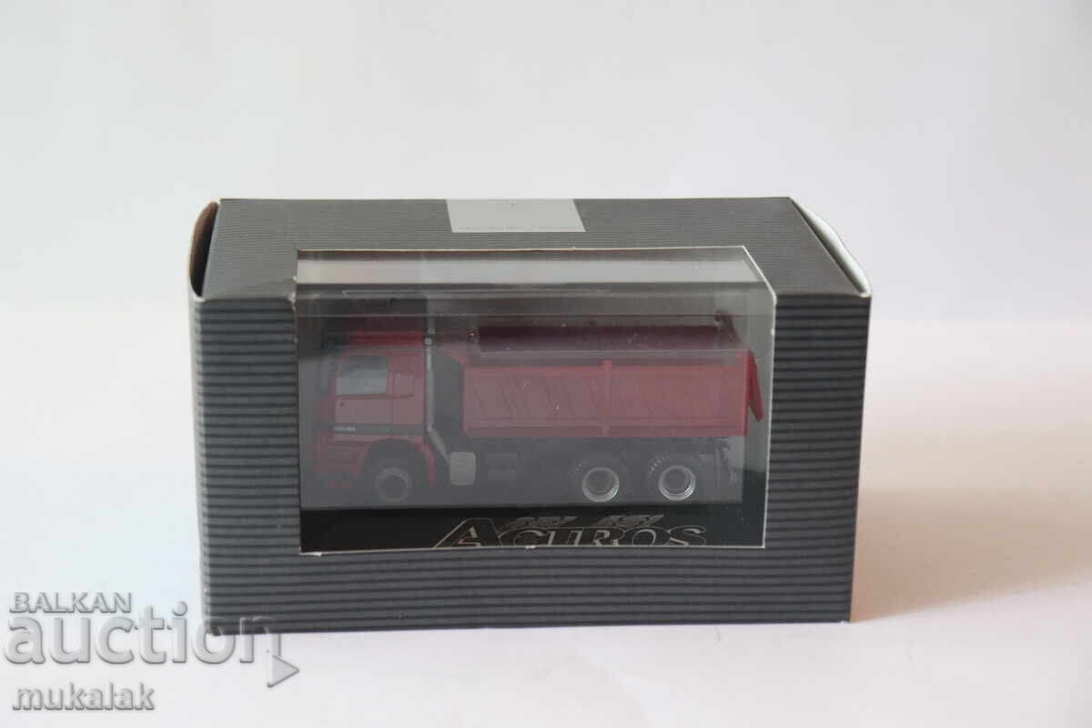 HERPA 1:87 H0 MERCEDES ACTROS DUMP TRUCK MODEL TRUCK - 7