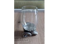 Shot glass for connoisseurs