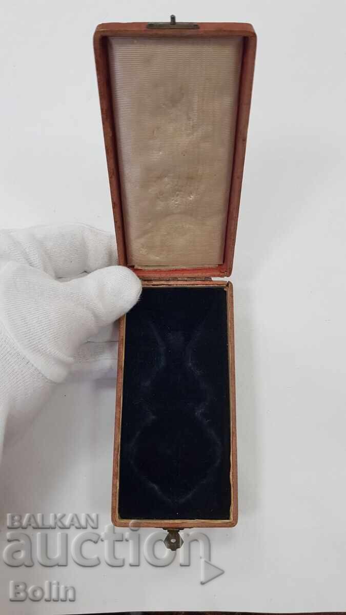 Σπάνιο κουτί για παράσημο Τάγματος Πολιτικής Αξίας IV Τάξεως Φερδινάνδου - 7