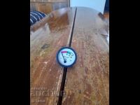 Manometru vechi, barometru