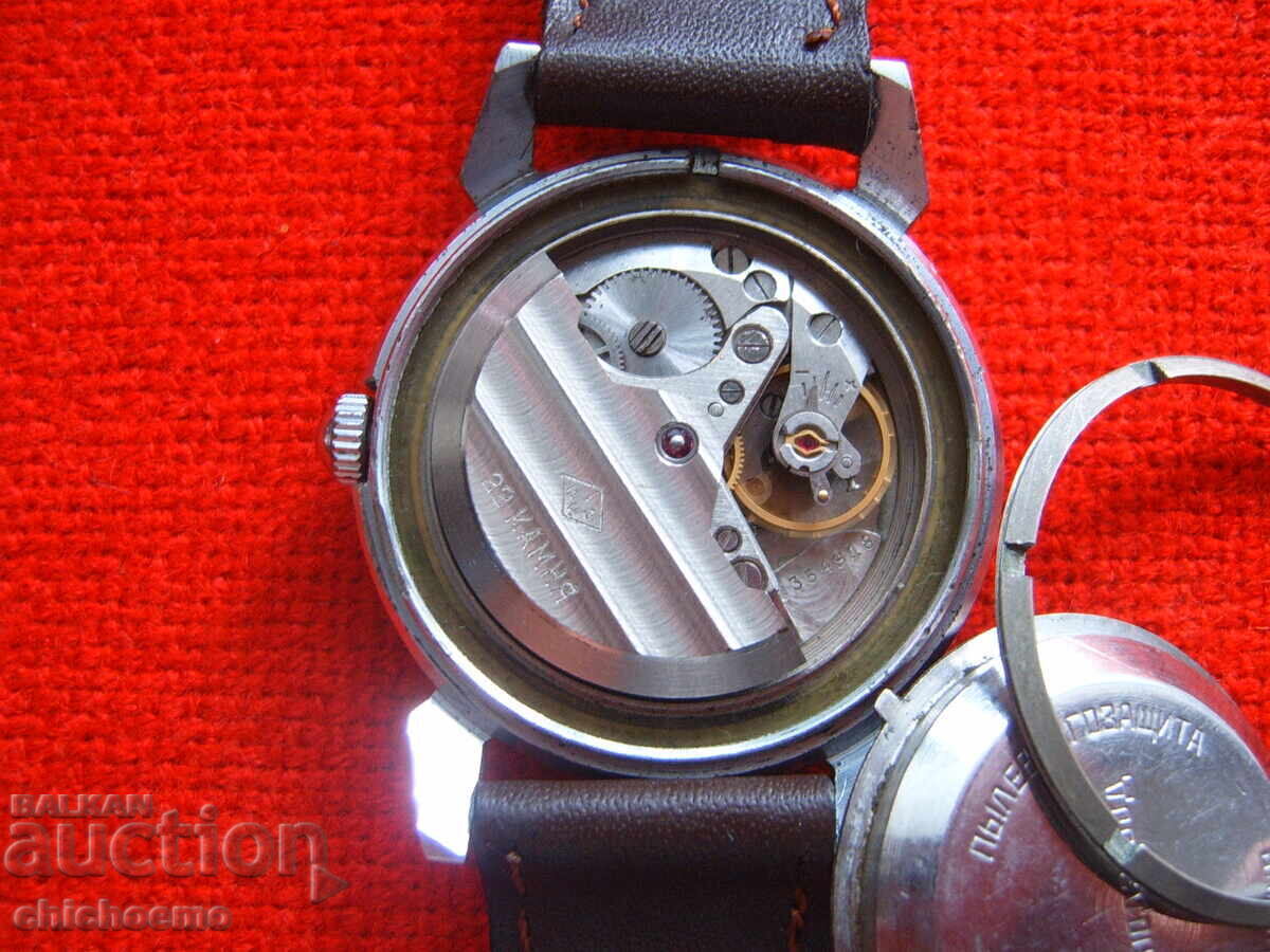 USSR Homeland - The First Soviet Automatic Watch - 5