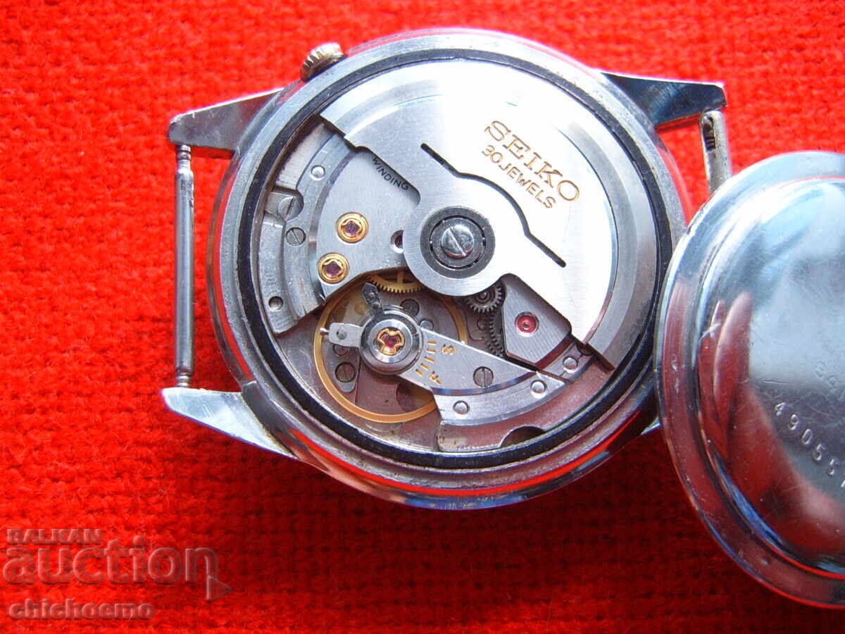 Seikomatic Slimdate Automatic 30 Jewels  8305B - 5