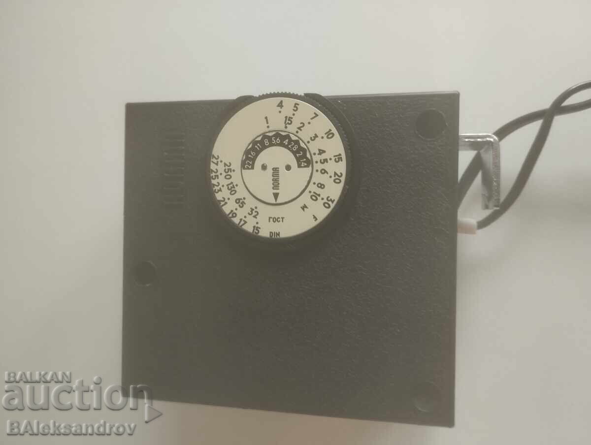 Auction  Old camera flash