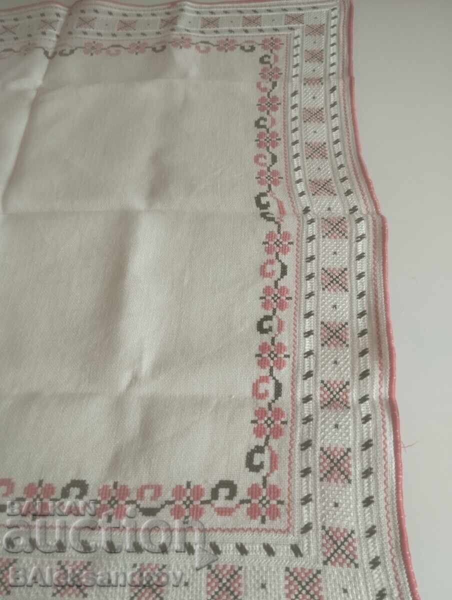 Embroidered Lace with price 6.00 BGN | € 3.07 Embroidered Lace with price 6.00 BGN | € 3.07