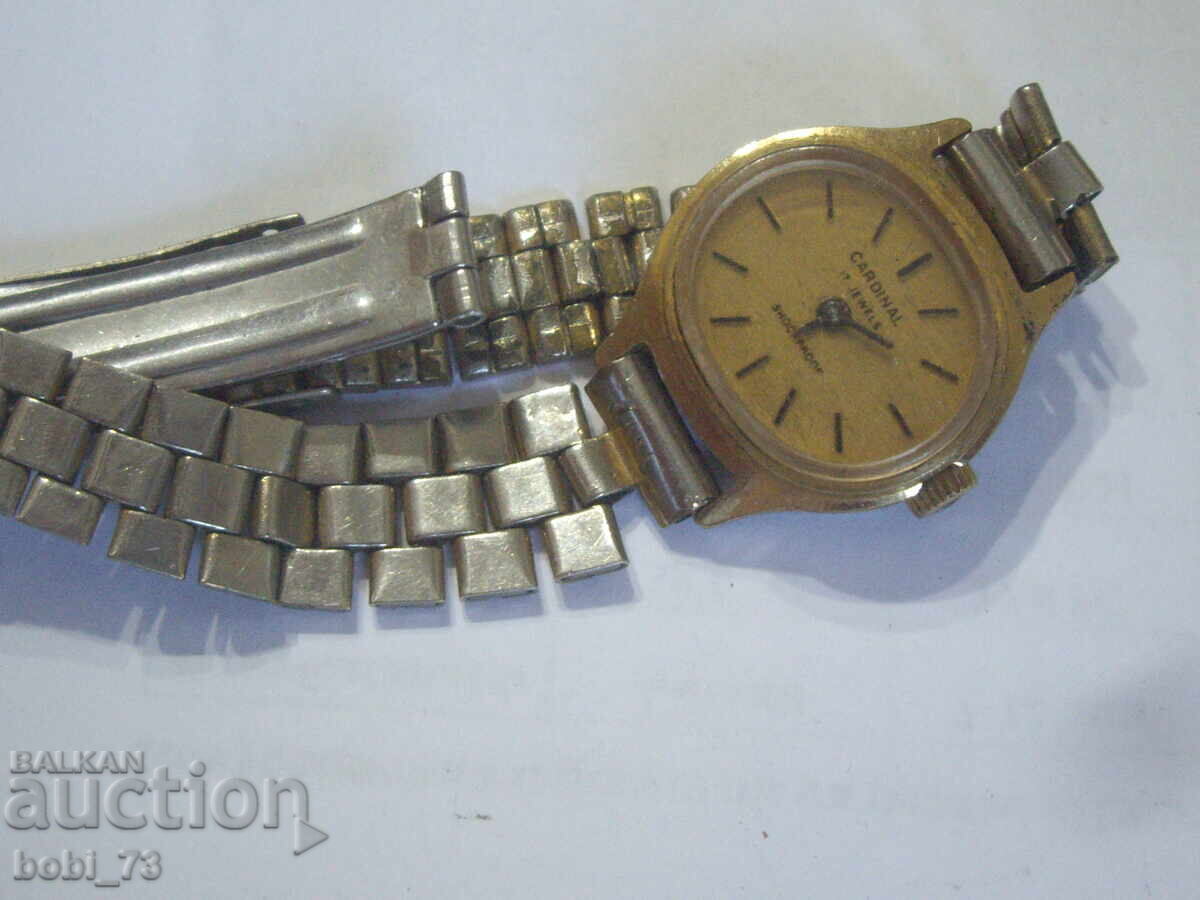 Ceas rusesc vechi de damă, placat cu aur cu preț 40.00 BGN | € 20.45