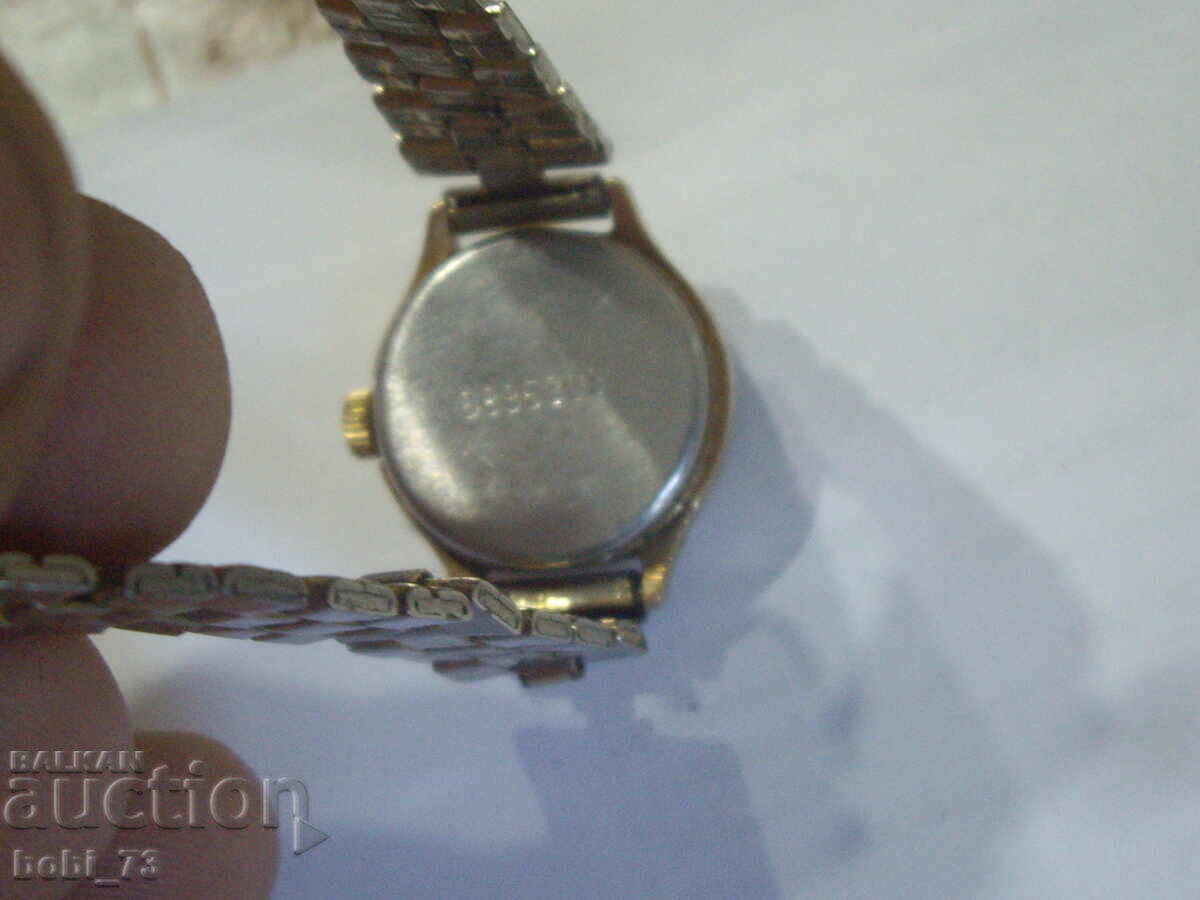 Licitație Ceas rusesc vechi de damă, placat cu aur