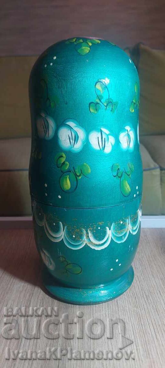 Δημοπρασία Ματριόσκα μεγάλη για συλλέκτες