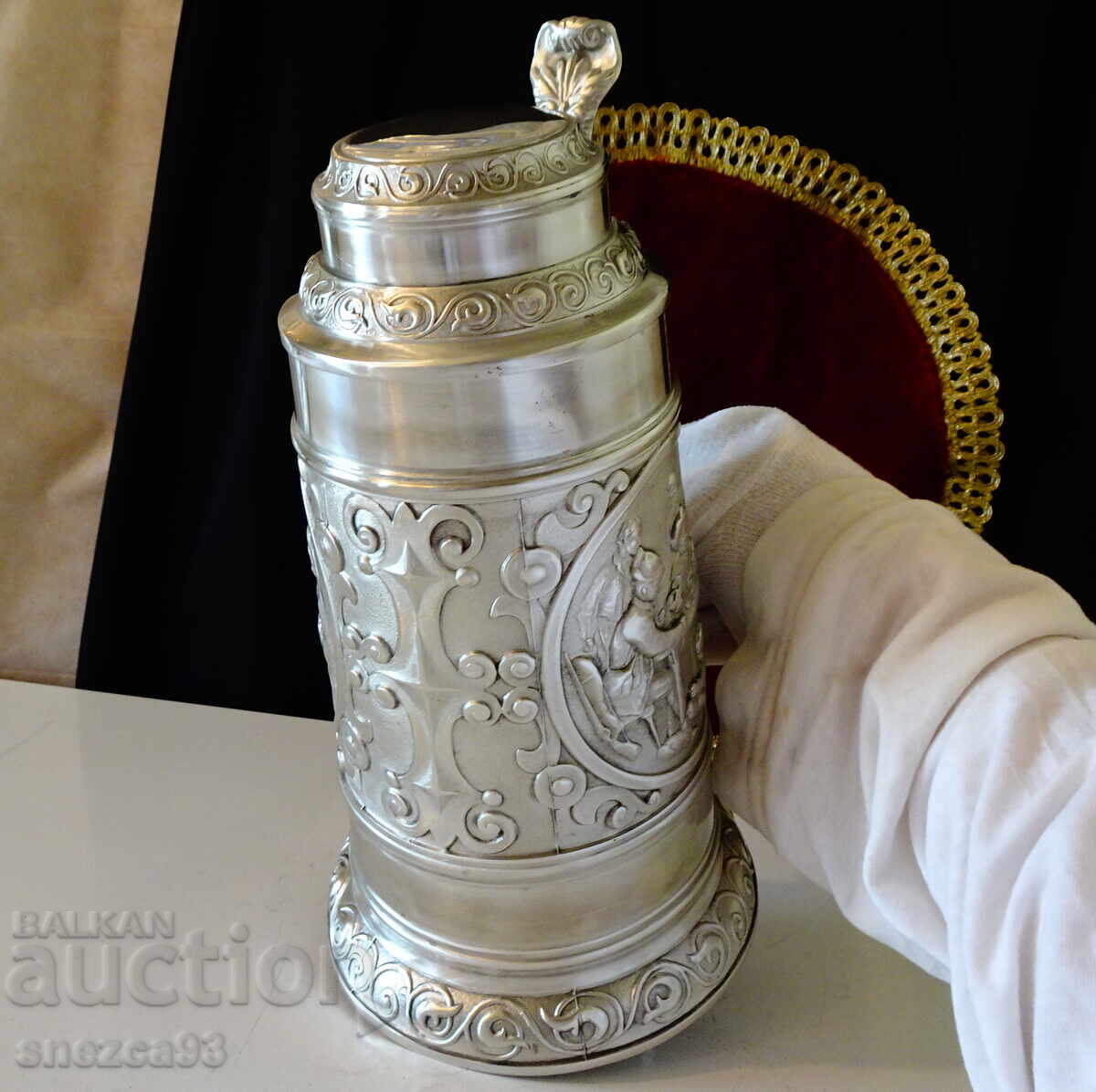 Delivery of Pewter mug 1.5 L, 1.3 kg, hunting, poker Delivery of Pewter mug 1.5 L, 1.3 kg, hunting, poker