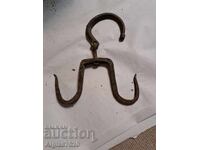 Vechi, puternic, cârlig forjat, cârlig