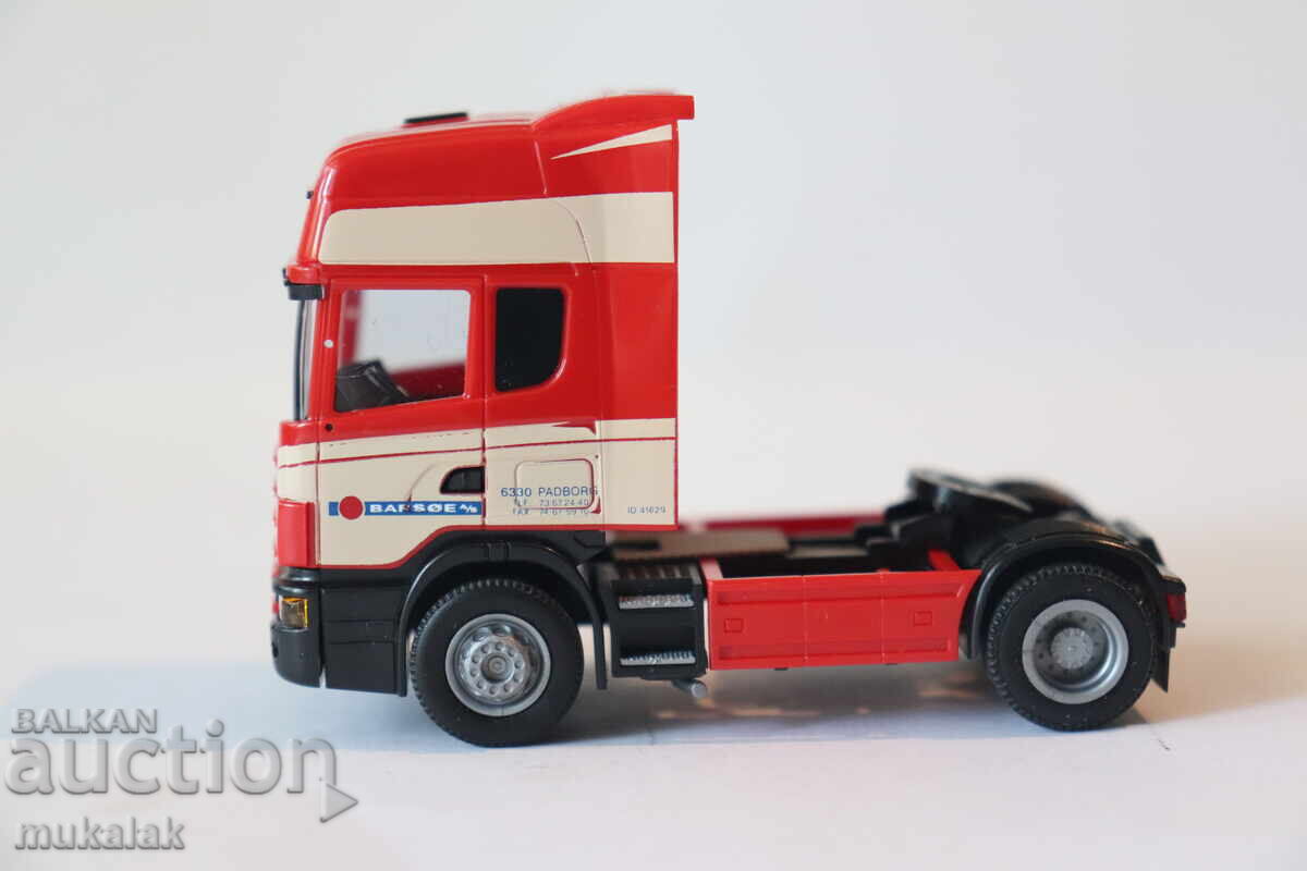 AMW H0 1/87 SCANIA CAMION REMORCHER MODEL COLIȚĂ cu preț 20.00 BGN | € 10.23