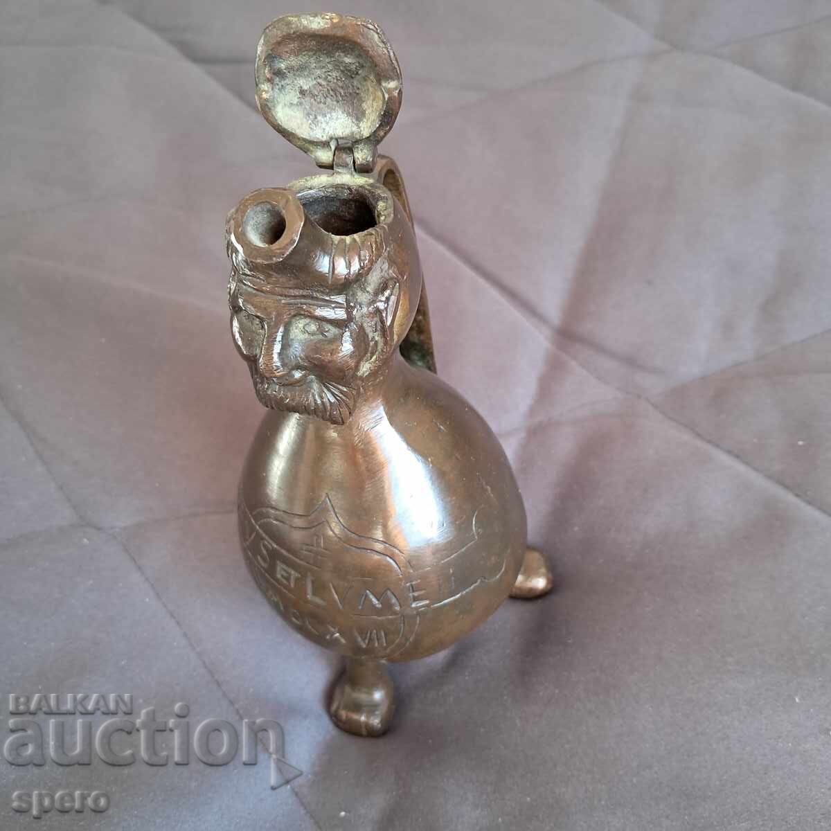 Παράδοση Δοχείο για αγιασμό - Aquamanile