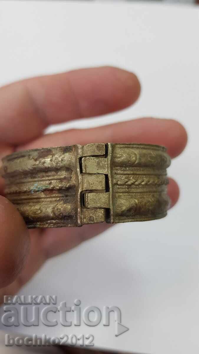 Βουλγαρικό αναγεννησιακό βραχιόλι - Σατσάν - 41,57 γραμμάρια με τιμή 22.00 BGN | € 11.25