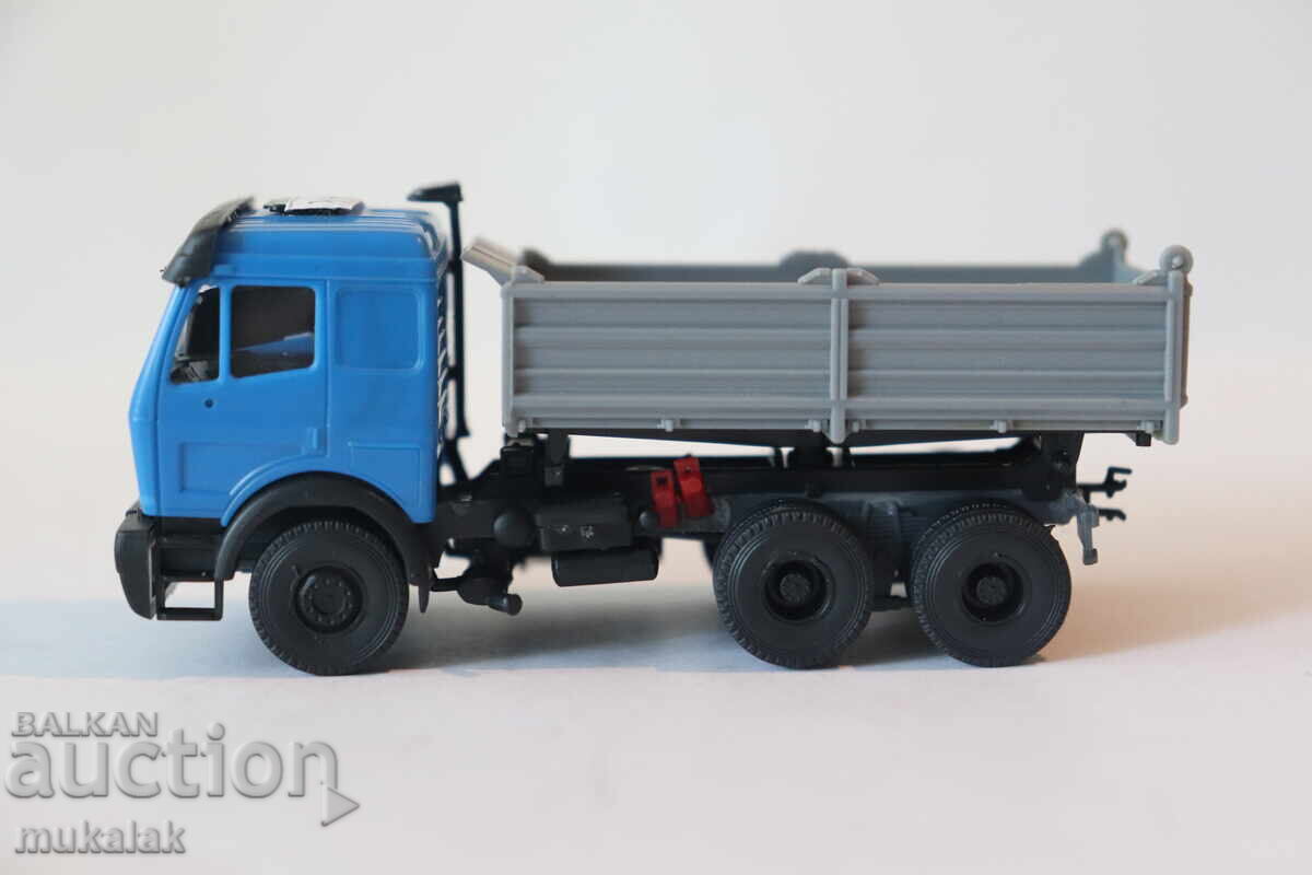 KIBRI H0 1/87 MERCEDES BENZ САМОСВАЛ КАМИОН  МОДЕЛ   КОЛИЧКА