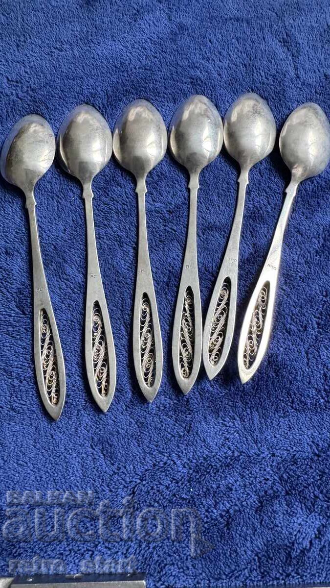 Сребърни лъжички 6 броя, проба 800 с цена 390.00 лв. | € 199.40 Сребърни лъжички 6 броя, проба 800 с цена 390.00 лв. | € 199.40