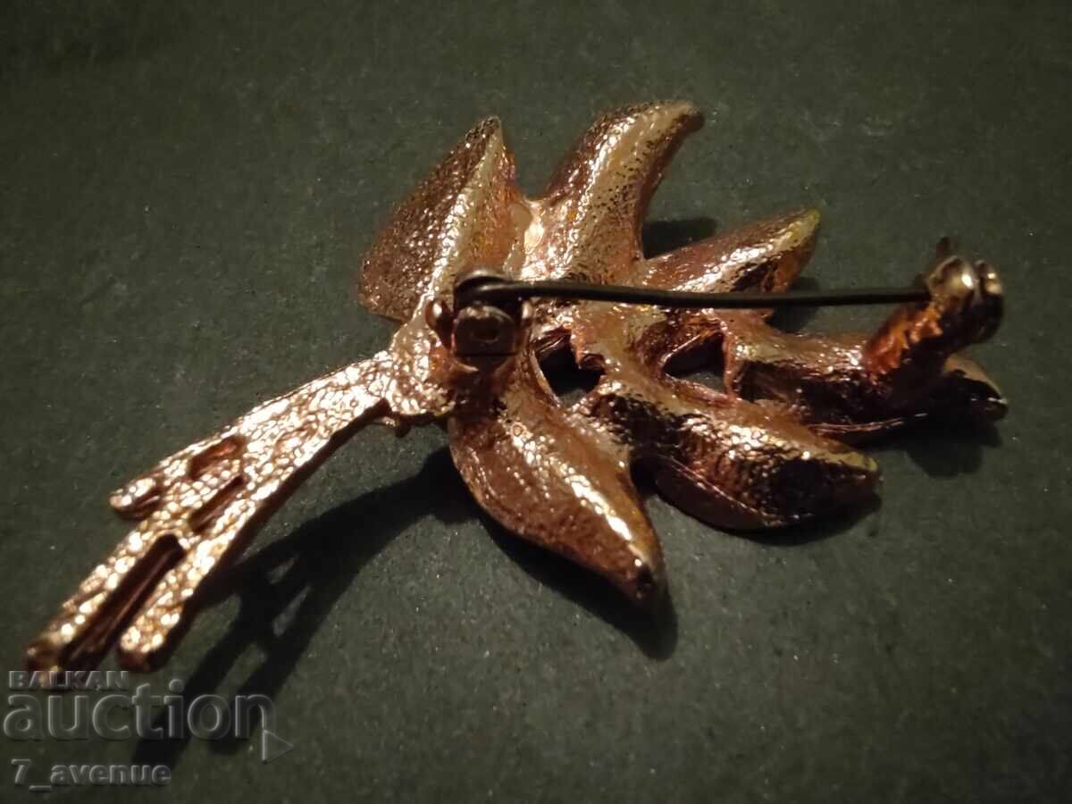 Аукцион Брошка - елегантна , стилна, 70те 8.05.25