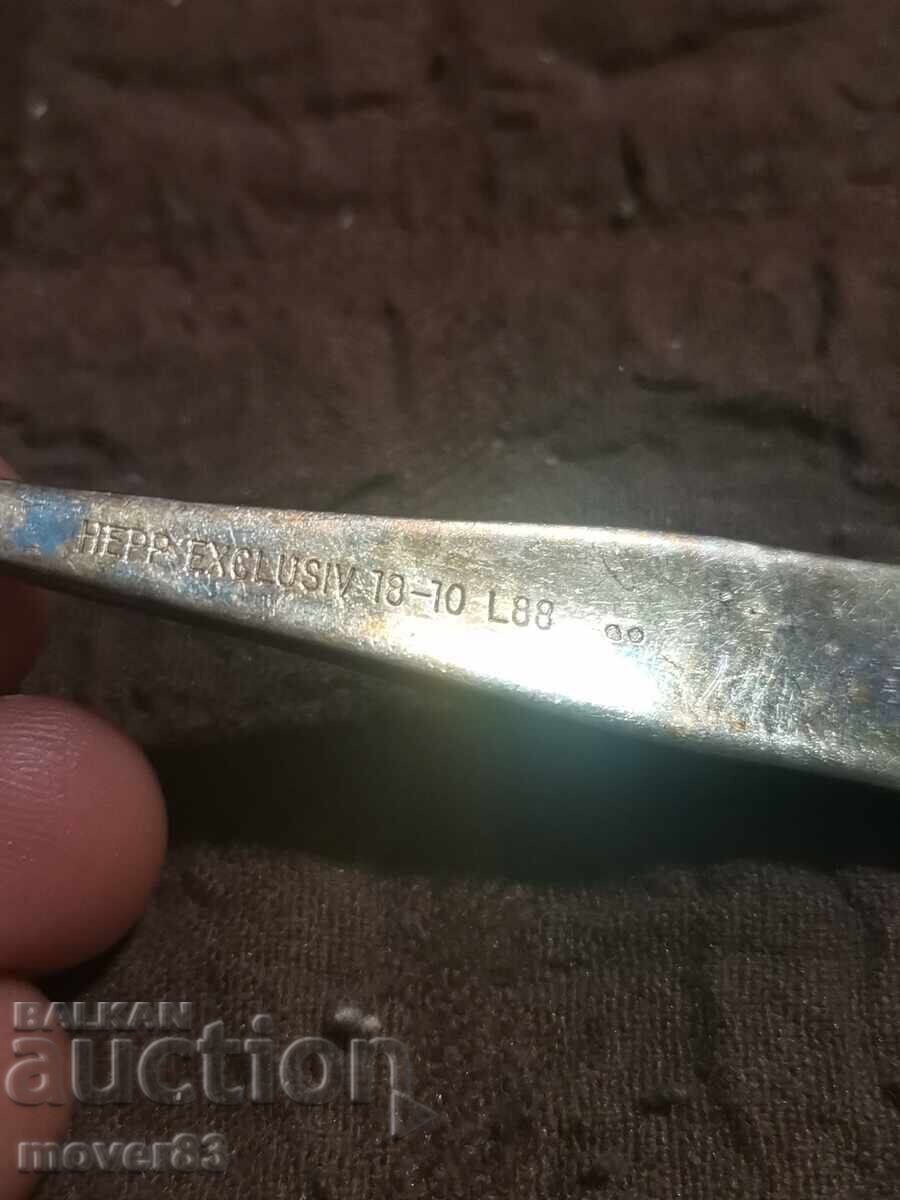 Silver-plated cutlery. Lot of 5 pieces - 6 Silver-plated cutlery. Lot of 5 pieces - 6