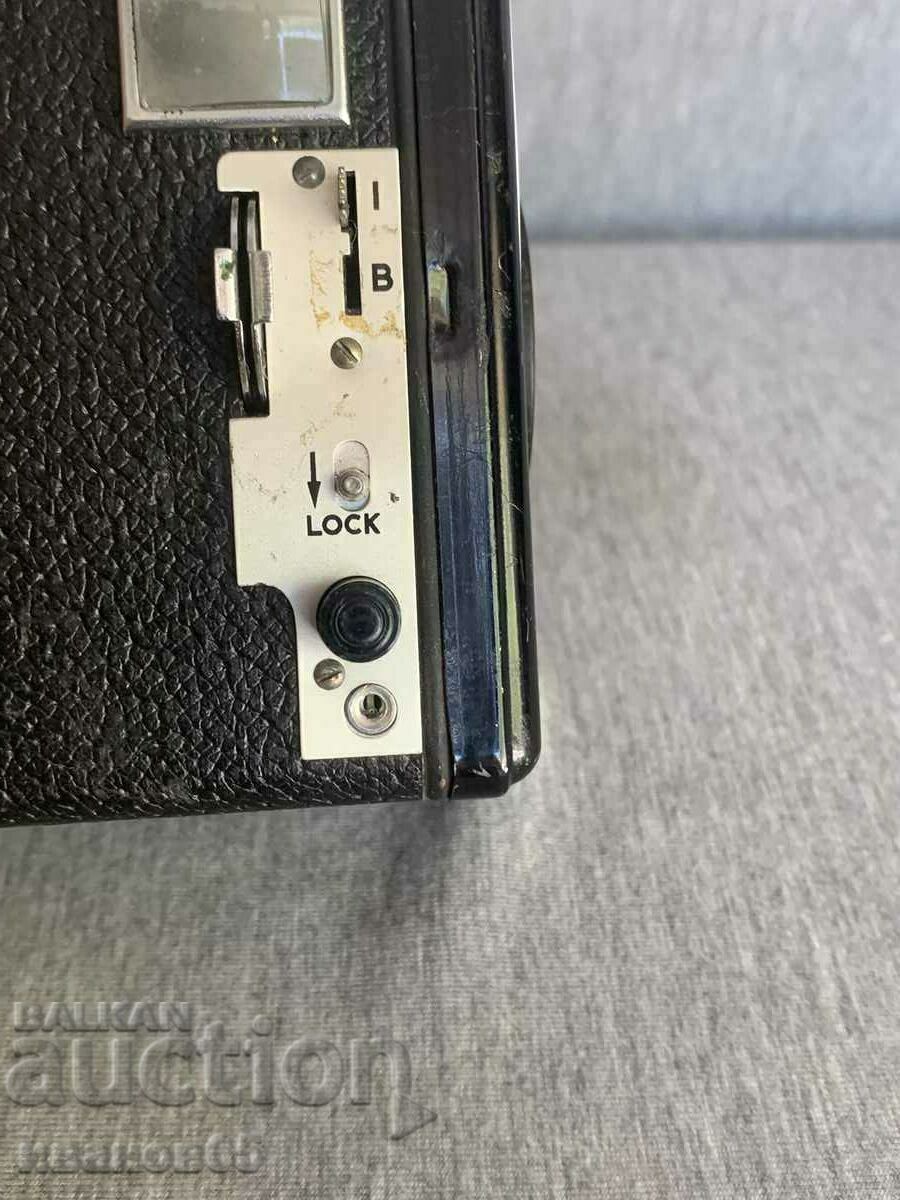 Livrarea Aparat foto KODAK BROWNIE FLASH III