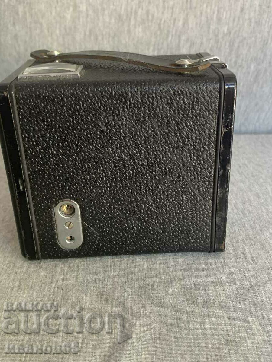 Aparat foto KODAK BROWNIE FLASH III - 6